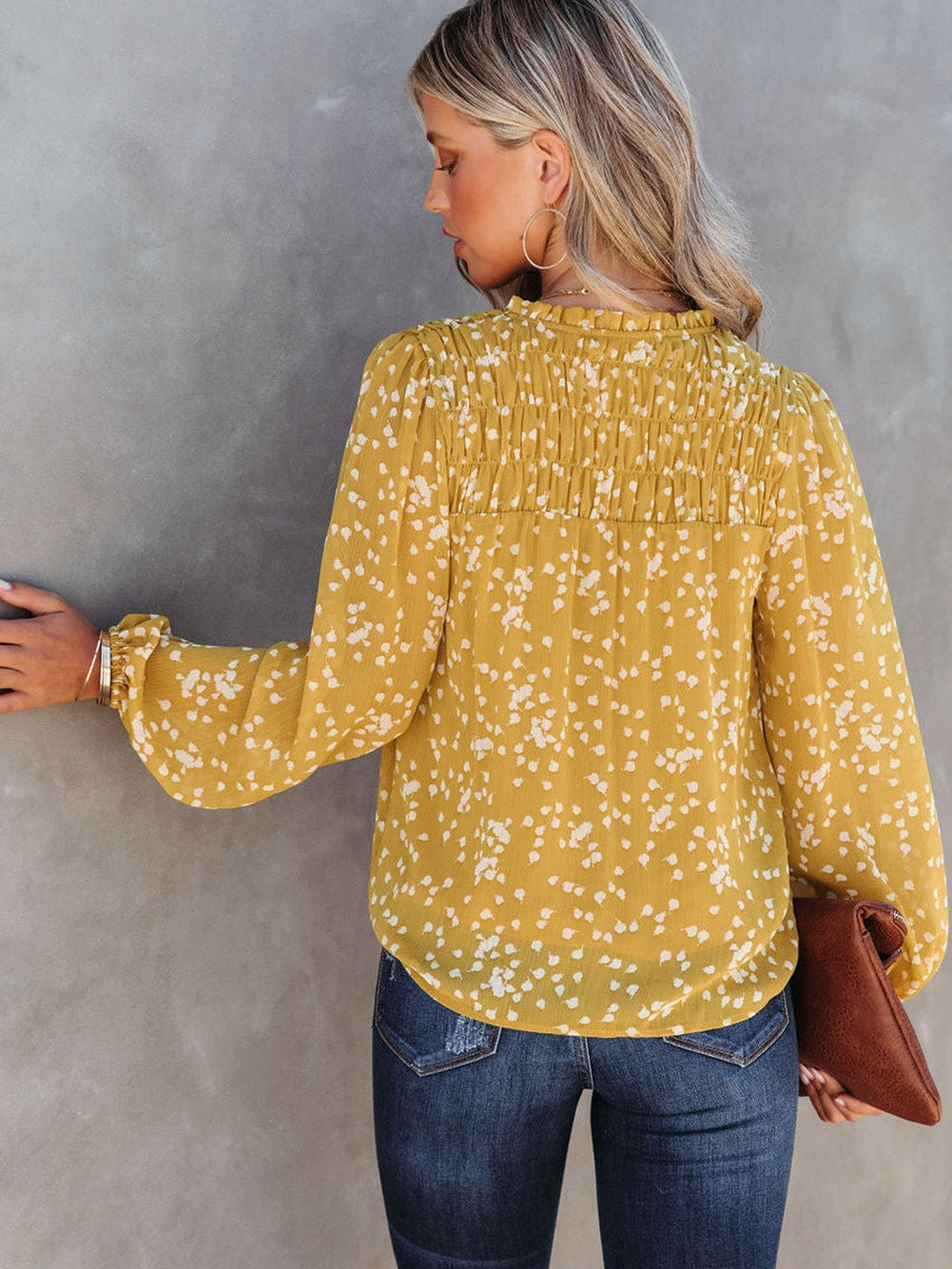 Yellow Floral V-Neck Crinkled Blouse for Early Fall