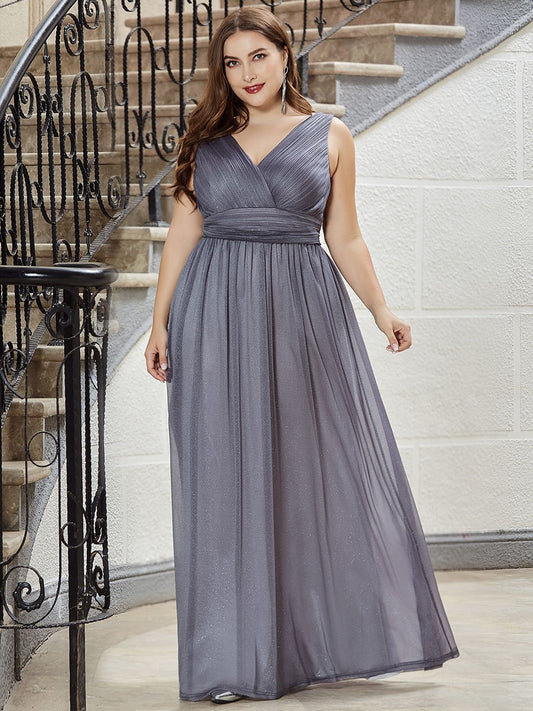 Evening Glamour Plus Size Maxi Dress with Stardust Sparkle