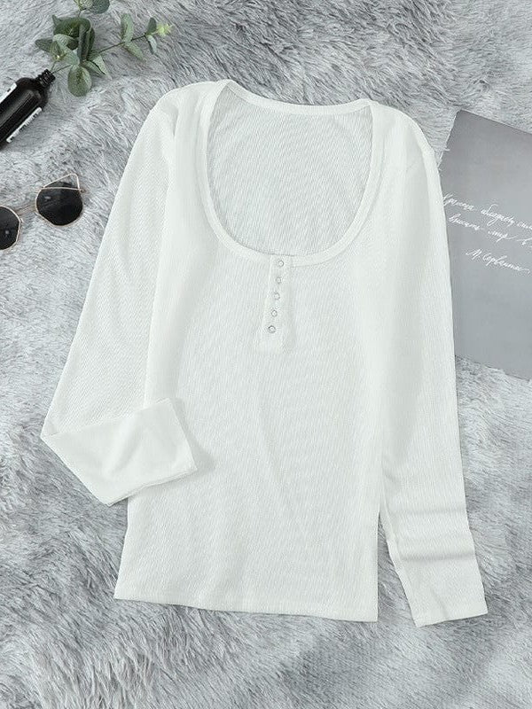Women's V-Neck Lace Bottoming Shirt in Various Colors and Sizes