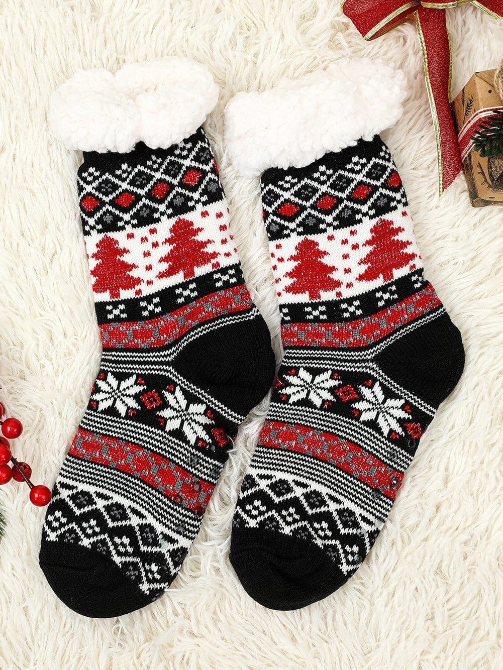 Black Christmas Tree Pattern Thermal Socks