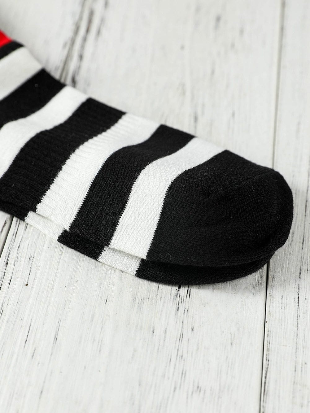 Black Striped and Star Pattern Soft Tube Socks