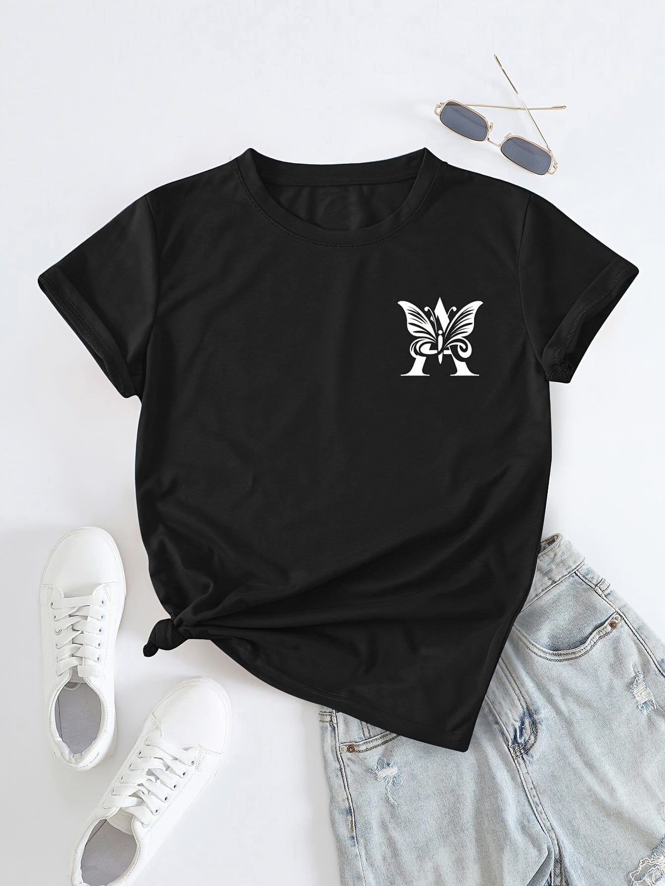 Charming Butterfly Print Casual T-shirt for Women