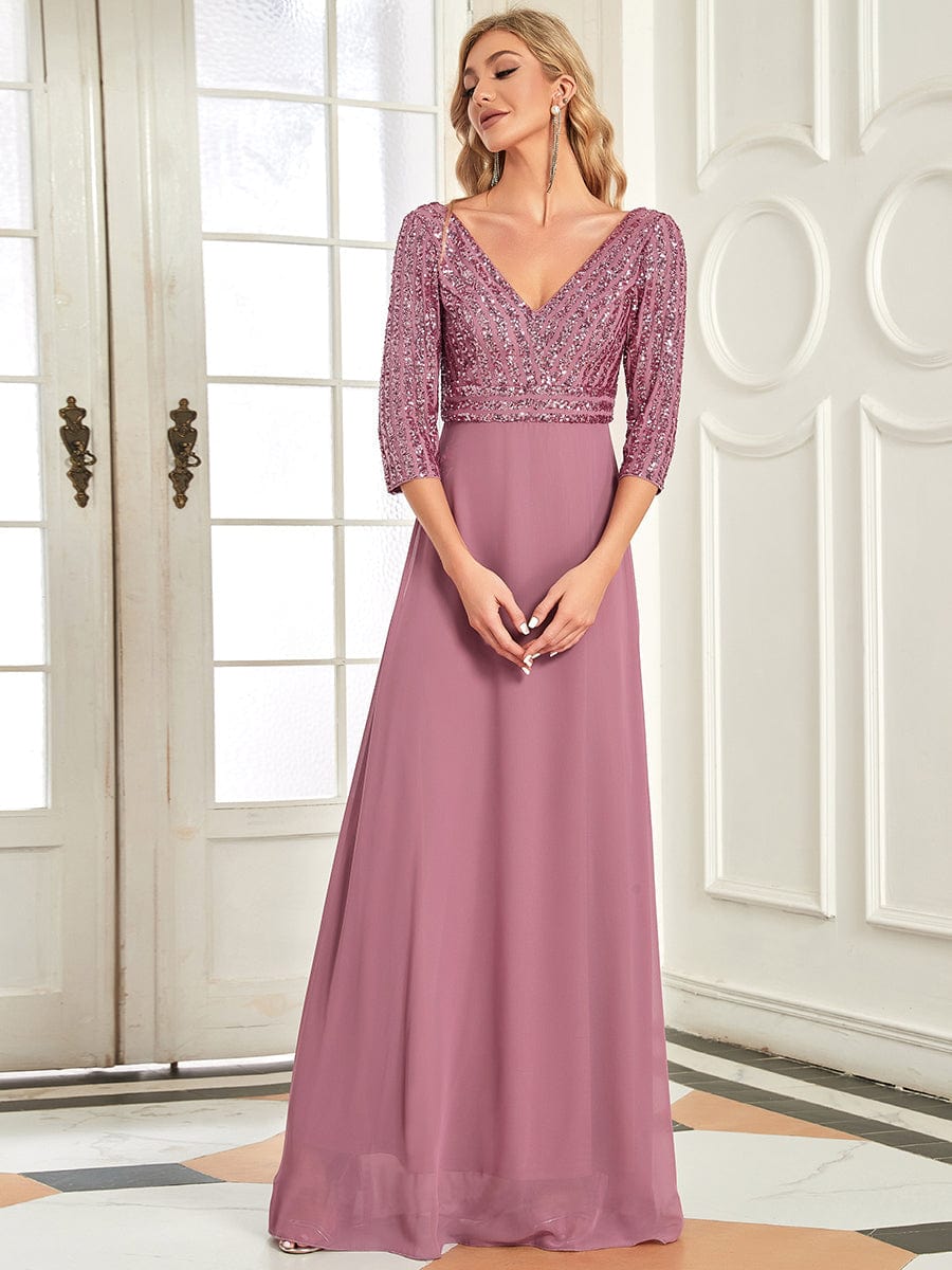 Chic A-Line Evening Dress with Sequin Detail and 3/4 Sleeves