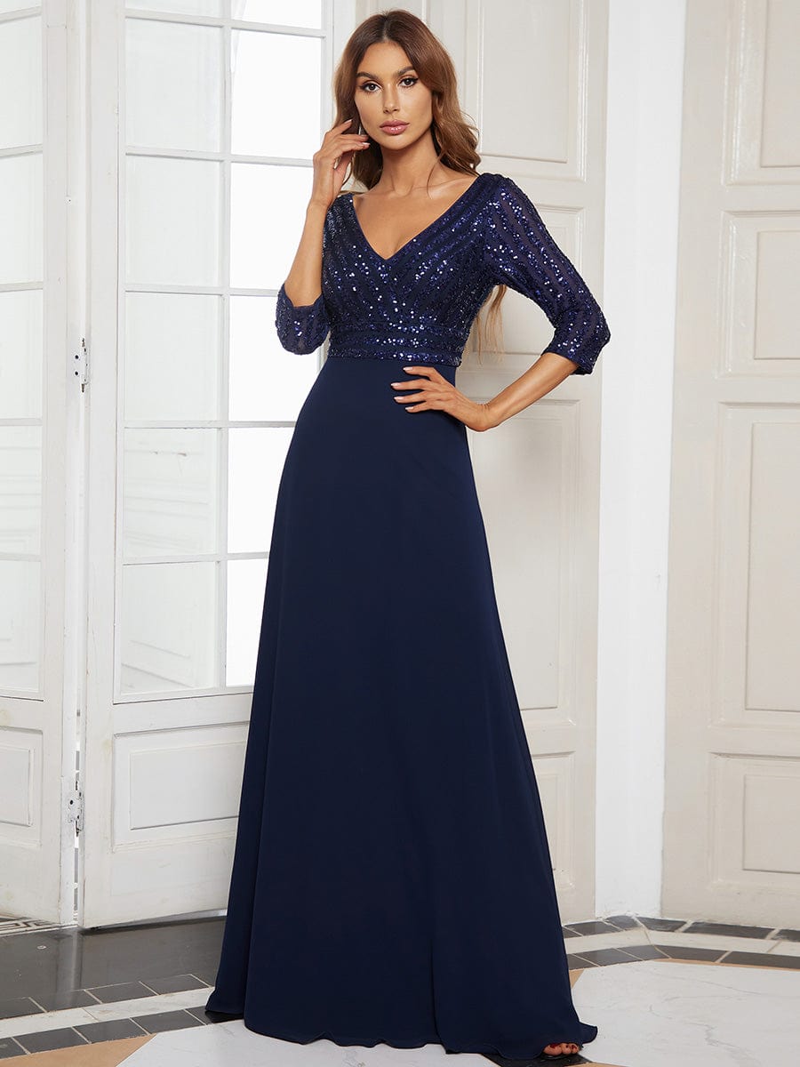 Chic A-Line Evening Dress with Sequin Detail and 3/4 Sleeves