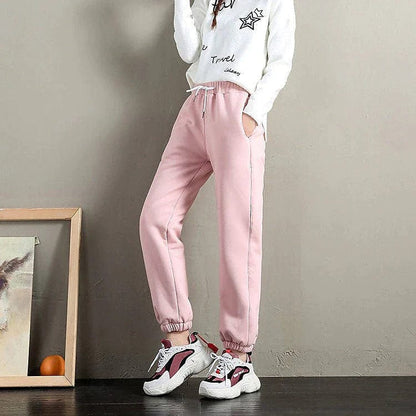 Comfy and Stylish Women's Fleece Lined Sweatpants Joggers for Fall and Winter
