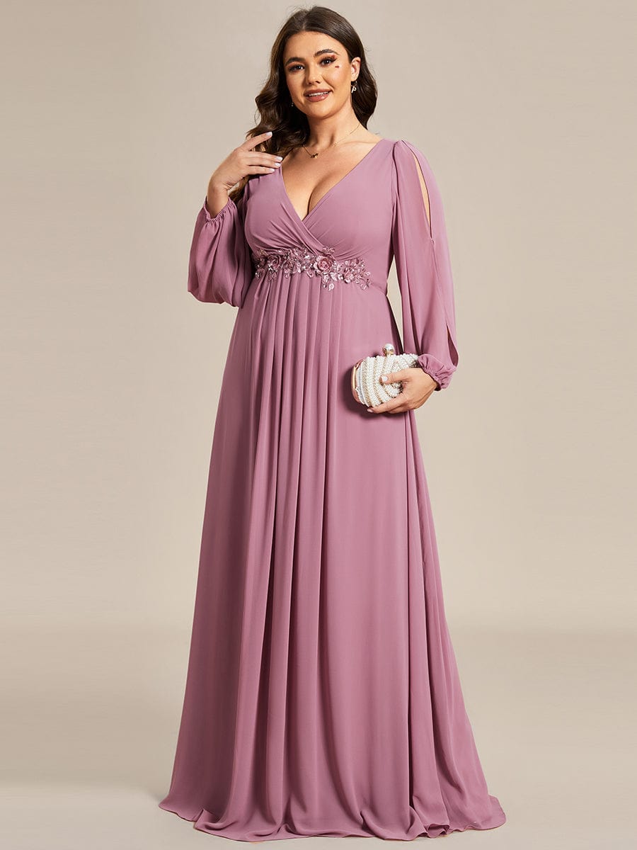 Elegant Chiffon Evening Gown for Plus Size Women with Lantern Sleeves