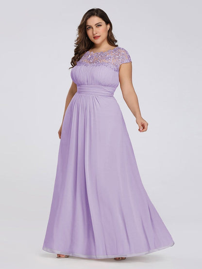 Elegant Lace Cap Sleeve Chiffon Evening Gown with Ruched Detail