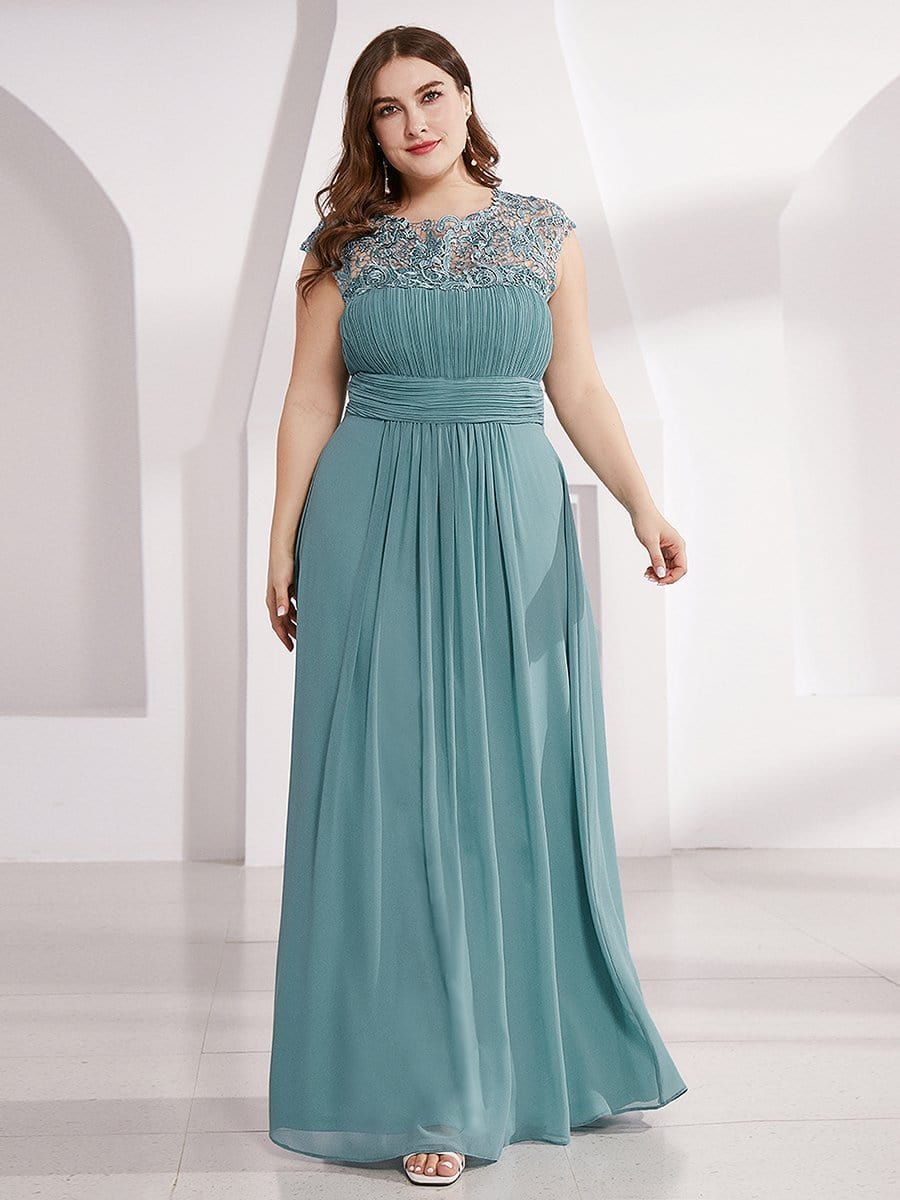 Elegant Lace Cap Sleeve Chiffon Evening Gown with Ruched Detail