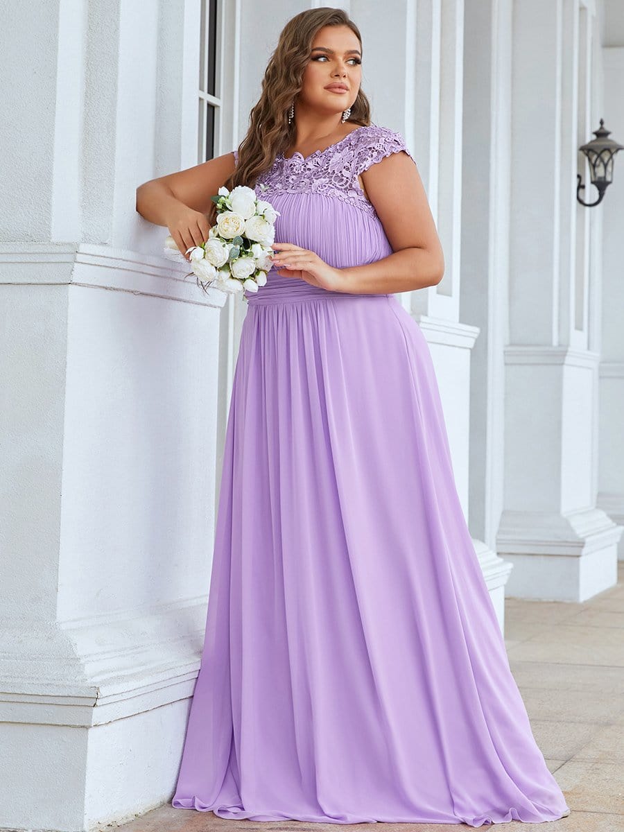 Elegant Lace Cap Sleeve Chiffon Evening Gown with Ruched Detail