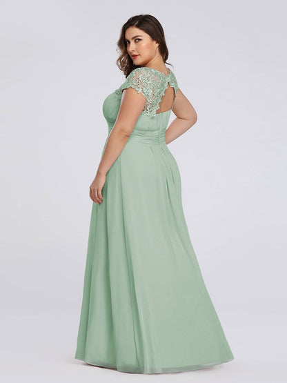 Elegant Lace Cap Sleeve Chiffon Evening Gown with Ruched Detail