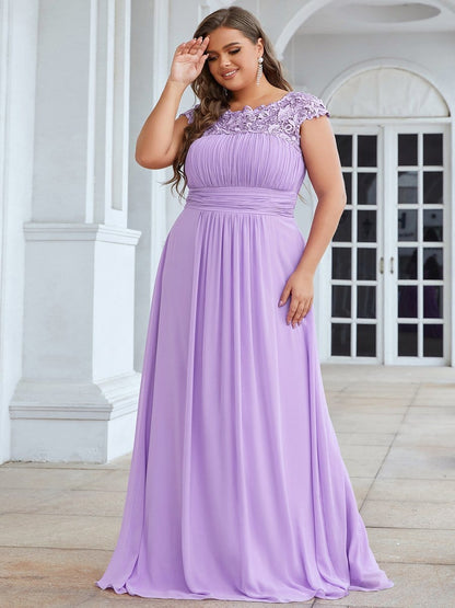 Elegant Lace Cap Sleeve Chiffon Evening Gown with Ruched Detail