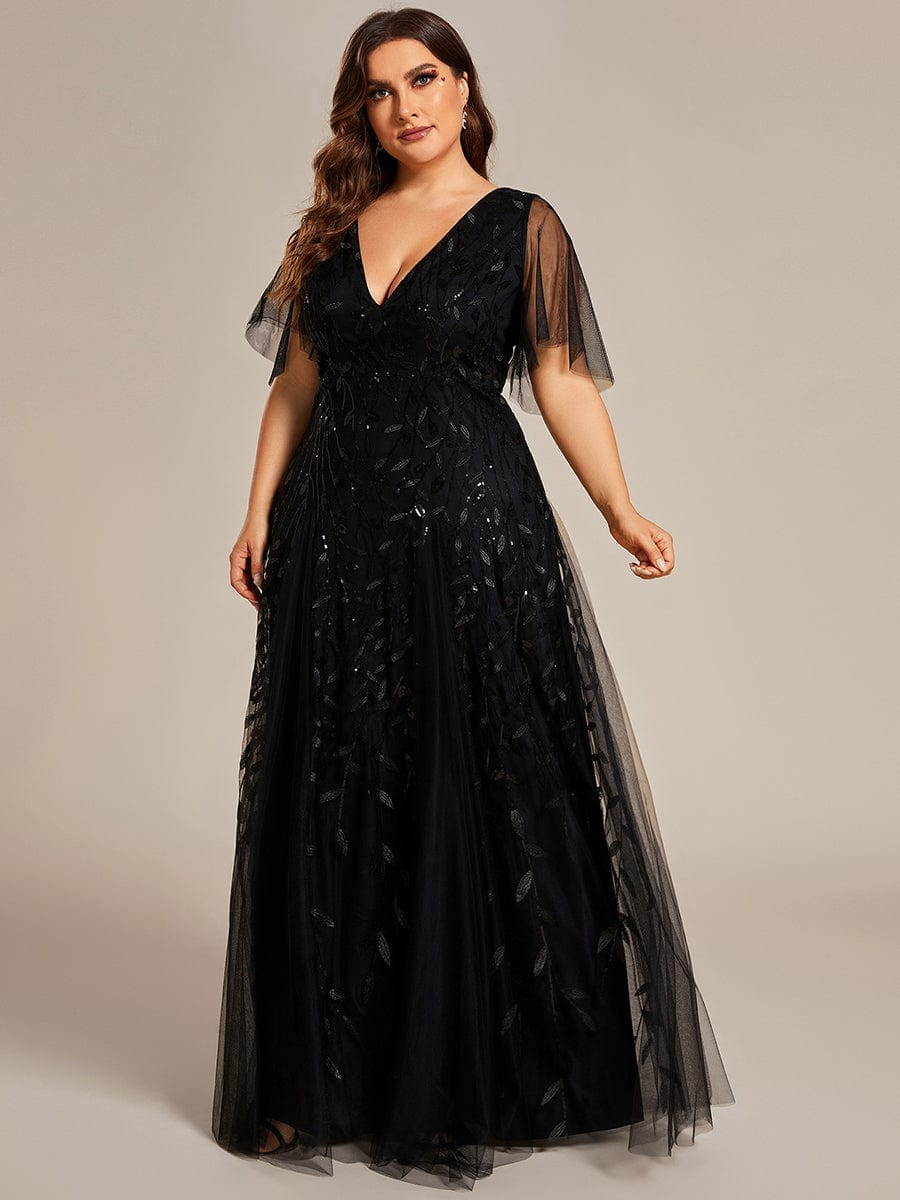 Elegant Plus Size Sequin Evening Gown with Short Sleeves