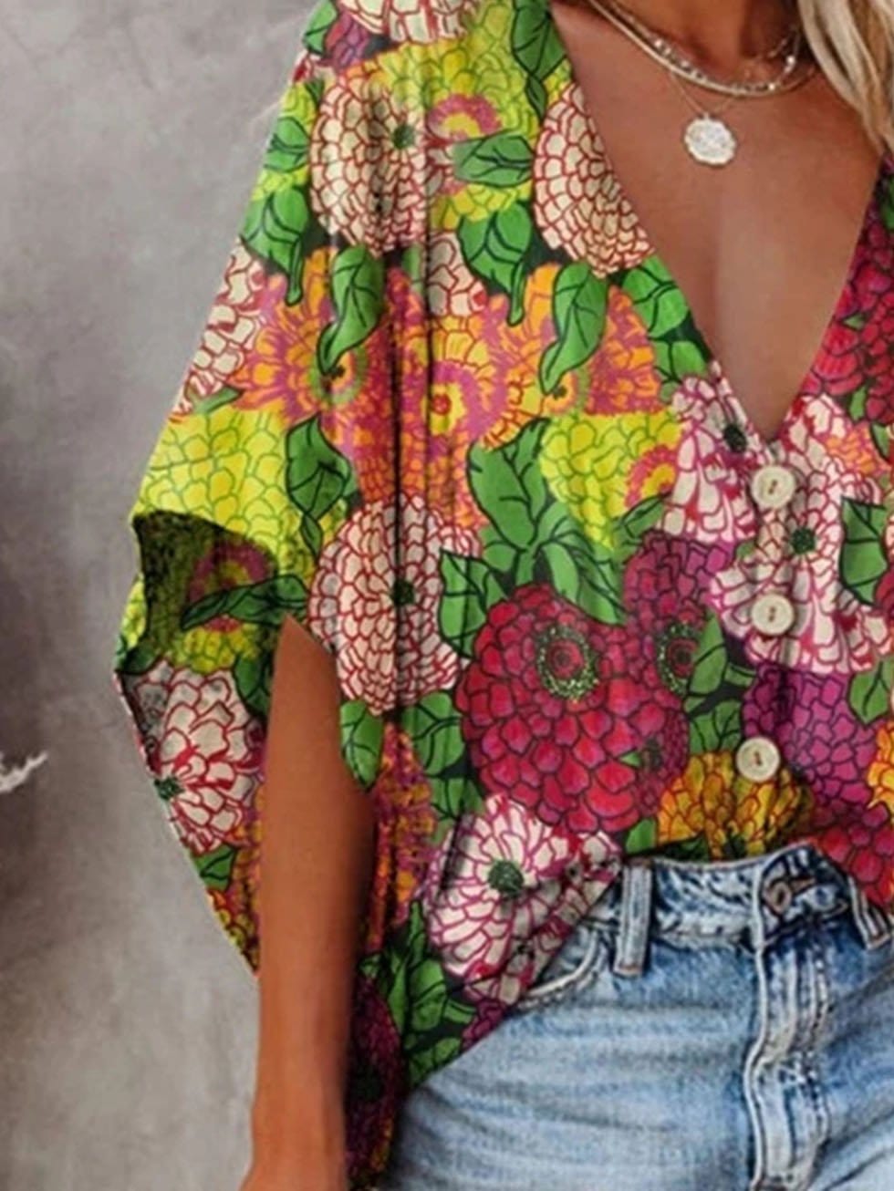 Loose V-neck Printed Mid-sleeve Blouse