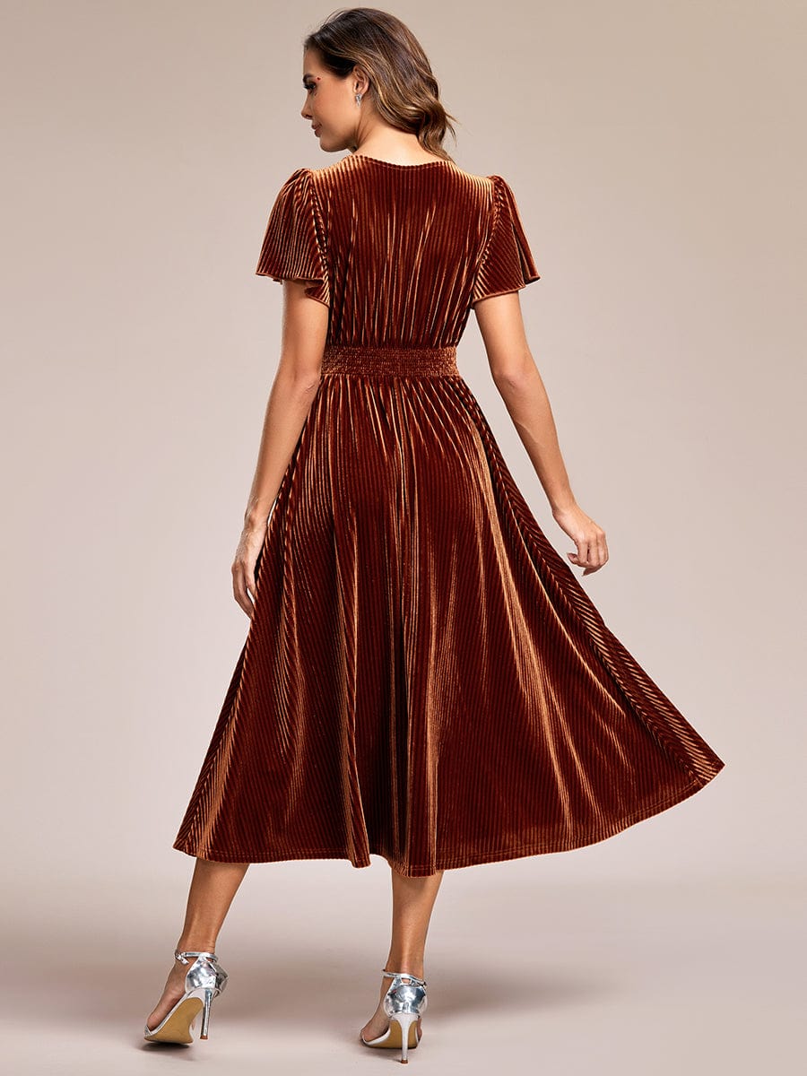 Luxurious Velvet Pleated Wedding Guest Dress with Short Sleeves