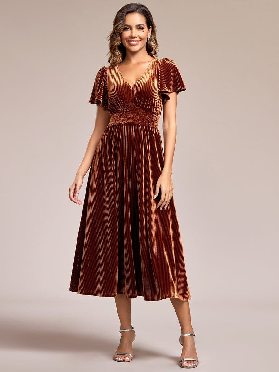 Luxurious Velvet Pleated Wedding Guest Dress with Short Sleeves