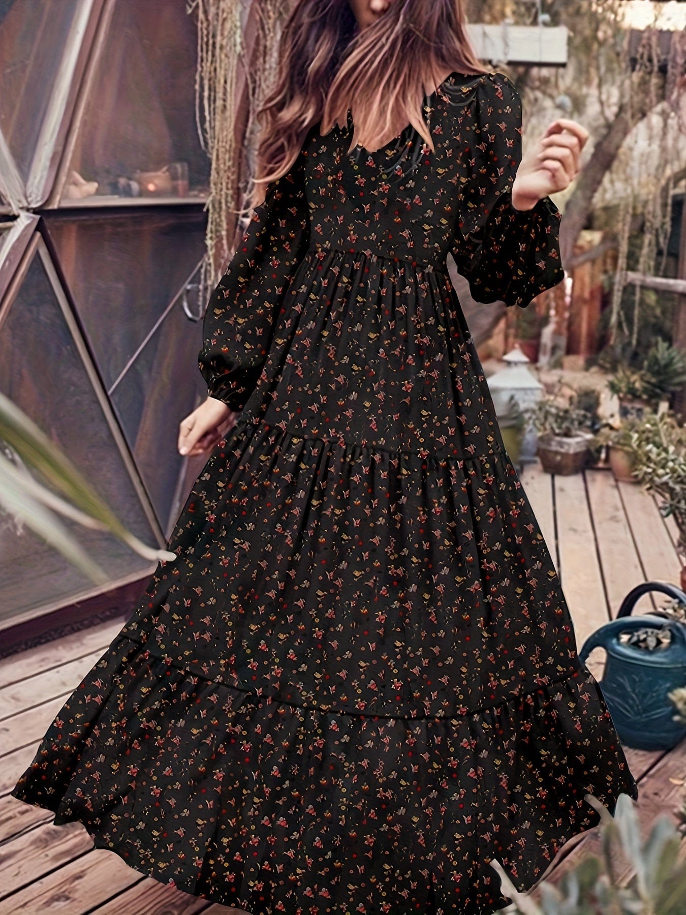 Boho Tiered Floral Print V-Neck Lantern Sleeves Maxi Dress