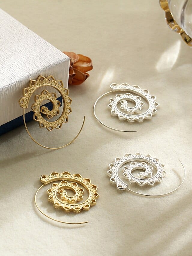 Elegant Filigree Wave Alloy Hoop Earrings for Women's Christmas Party and Wedding
