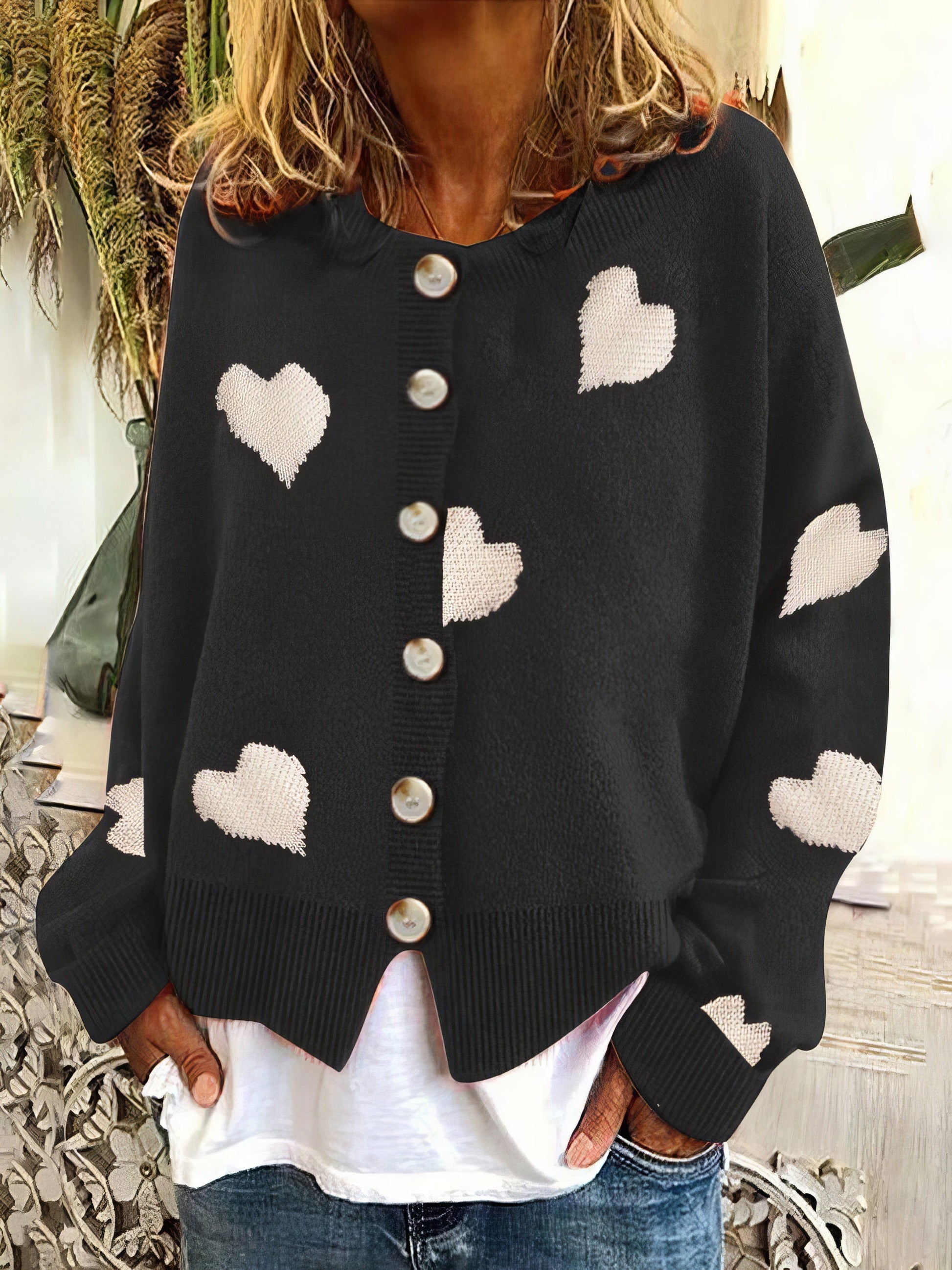 Knit Single-Breasted Heart Cardigan Sweater -Bishop - Barcelet - Closed - Scoop - Jewel SWE2109181183BLAS Black / 2 (S)