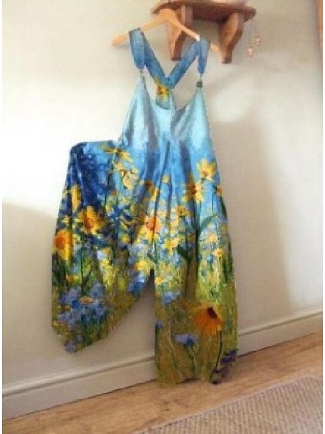 Elegant Halter Neck Sleeveless Jumpsuit with Trendy Print