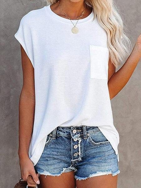 Round Neck Solid T-shirt With Pocket