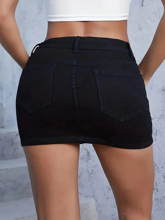 Y2K Style Black Denim Skirt with Cargo Pockets