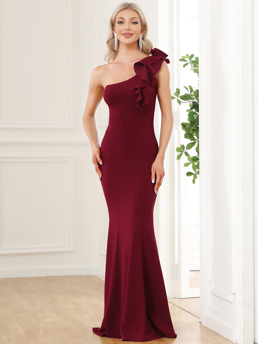 Elegant One-Shoulder A-Line Evening Gown with Floor-Length Hem