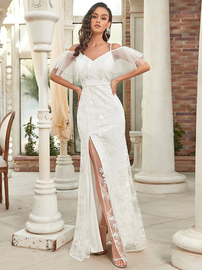 Elegant Lace & Tulle Wedding Gown with Off-Shoulder Style