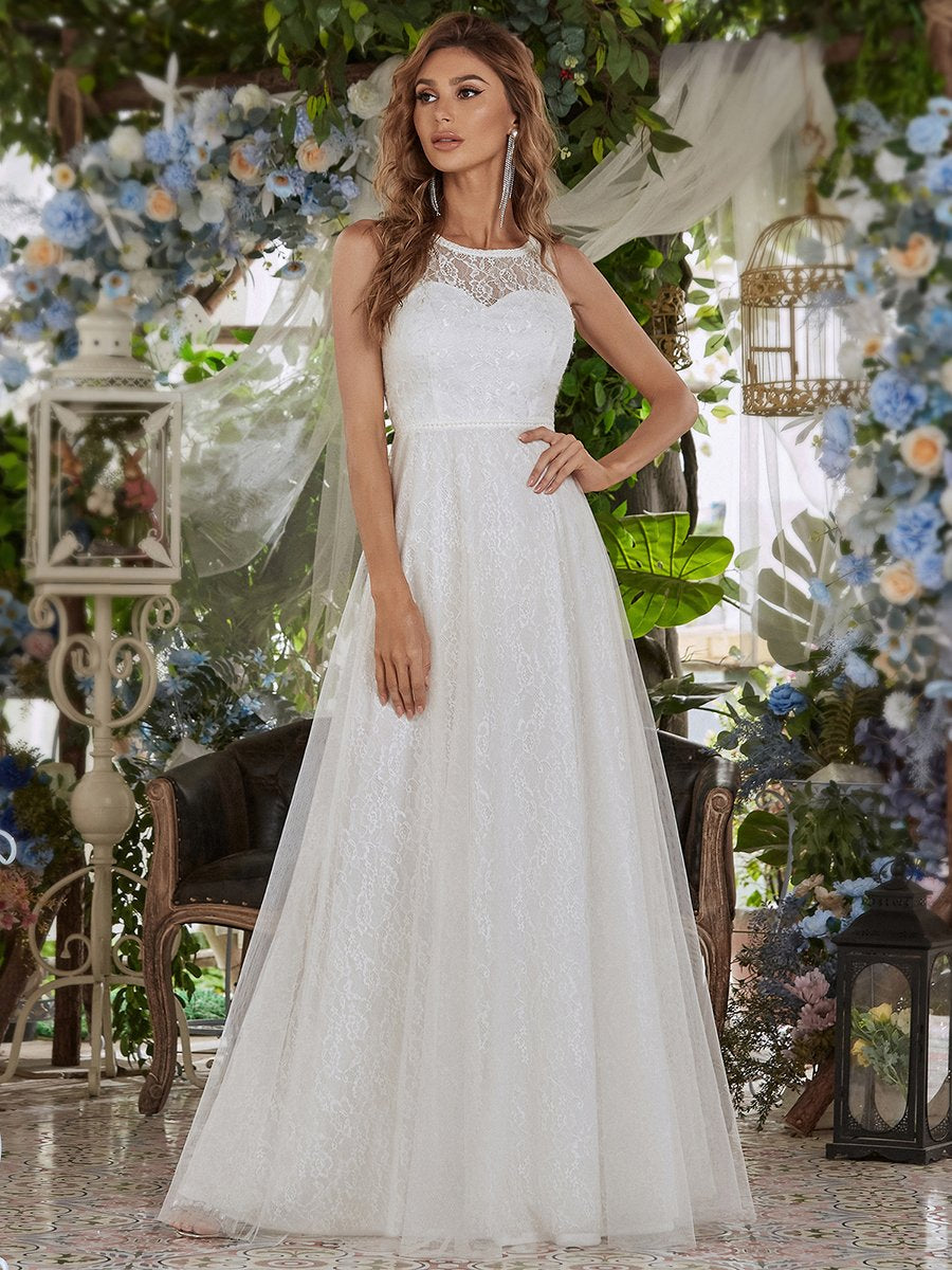 Elegant Lace A-Line Wedding Gown with Round Neckline