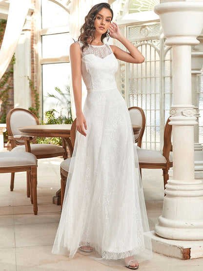 Elegant Lace A-Line Wedding Gown with Round Neckline