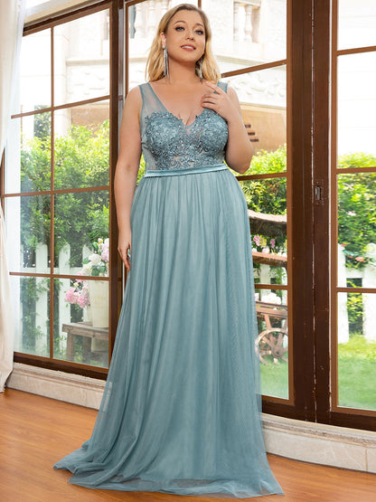 Plus Size A-Line Floral Lace Appliques Wholesale Bridesmaid Dress
