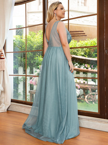 Floral Lace Applique V-Neck Plus Size Bridesmaid Gown