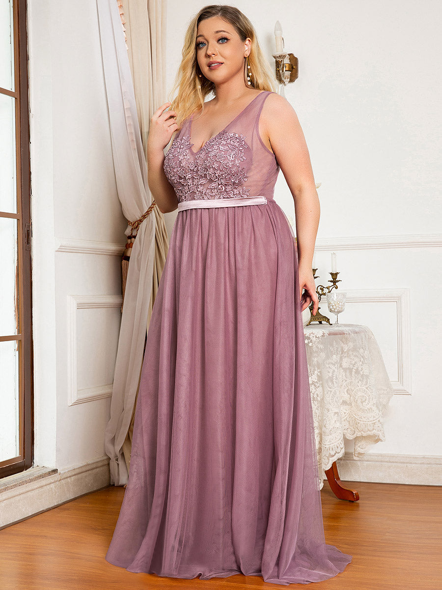 Floral Lace Applique V-Neck Plus Size Bridesmaid Gown