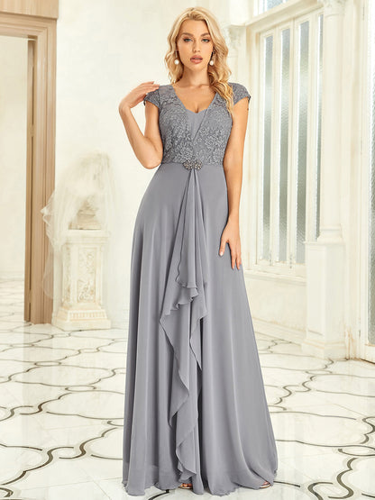 Sweetheart Elegant Wholesale Chiffon Bridemaid Dress With Lace Cap Sleeves