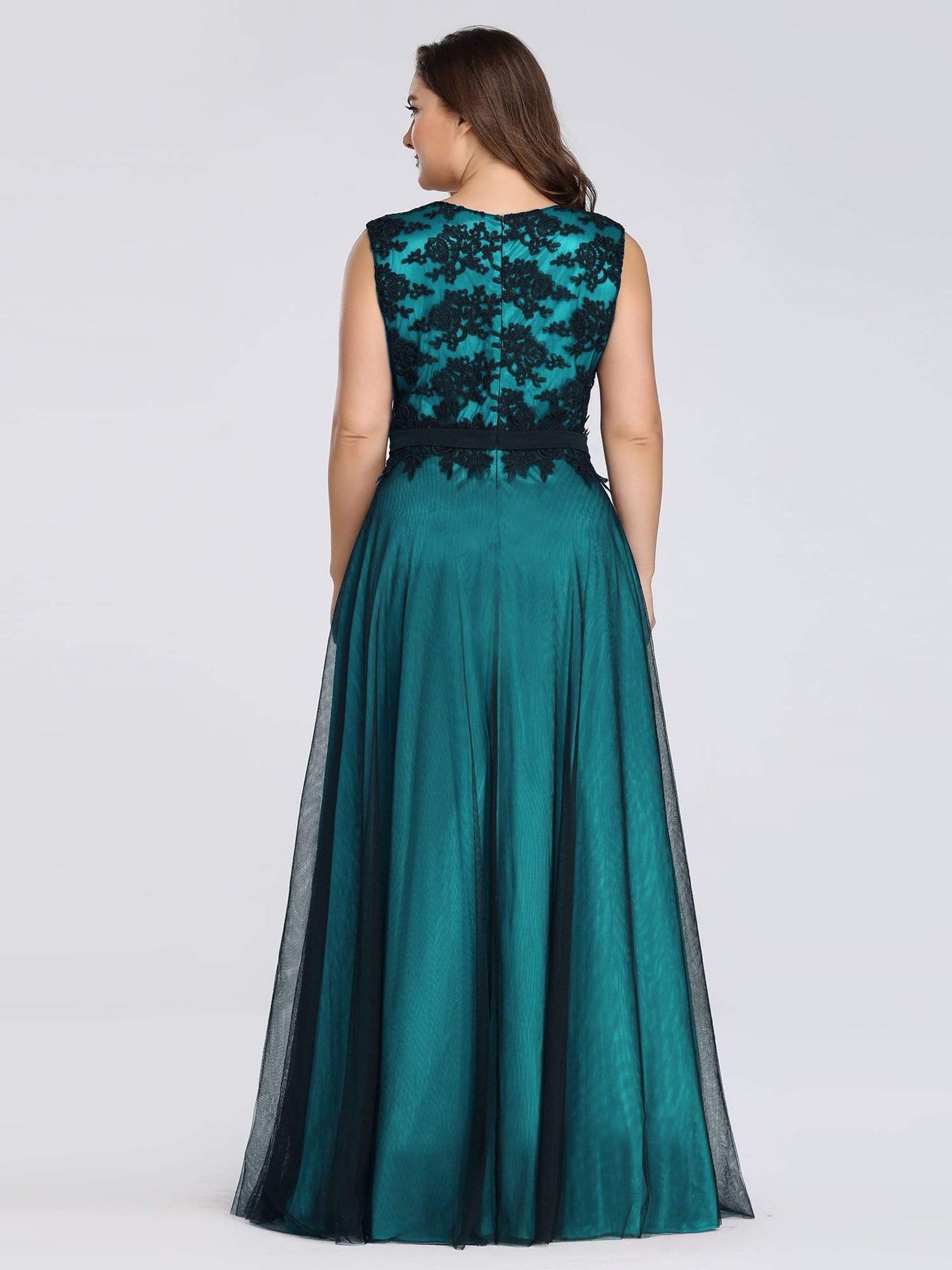 Wholesale Black Brocade Plus Size Lace Evening Gown