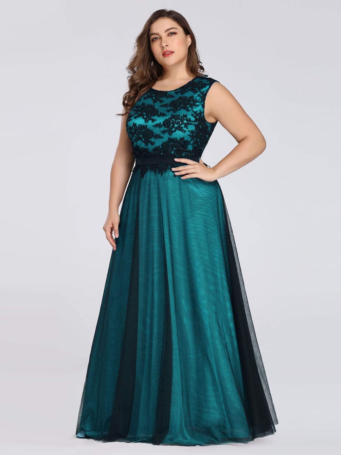 Wholesale Black Brocade Plus Size Lace Evening Gown